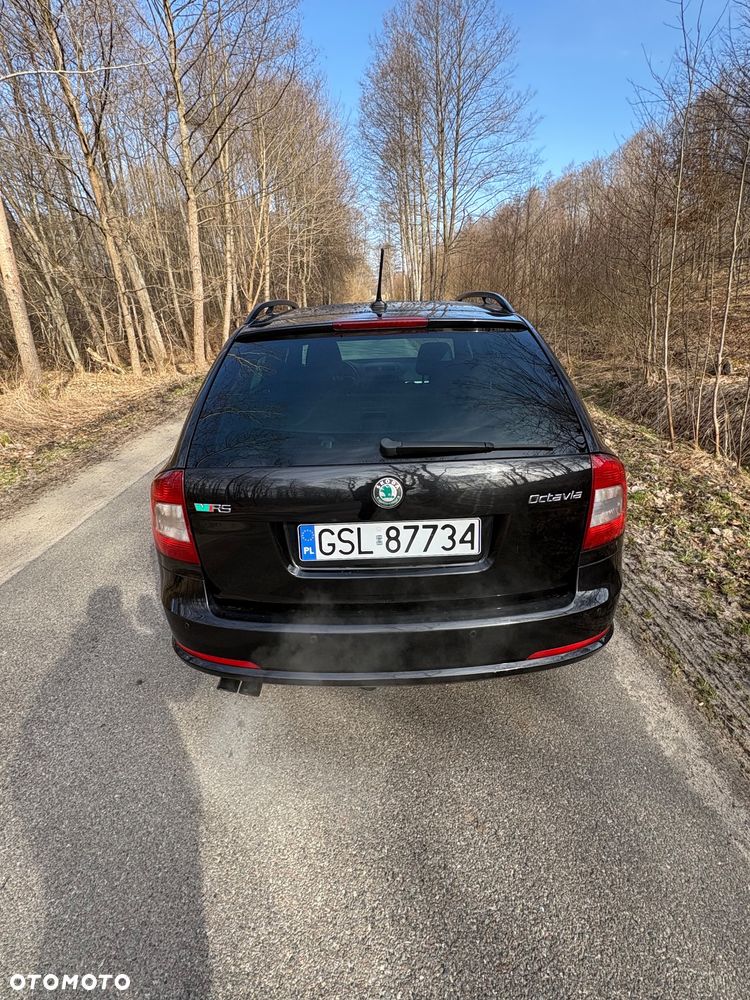 Skoda Octavia 2.0 TDI DPF RS DSG - 5