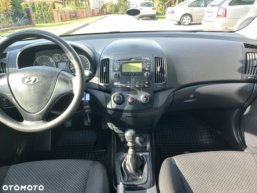 Hyundai i30 1.4 Edition Plus - 30