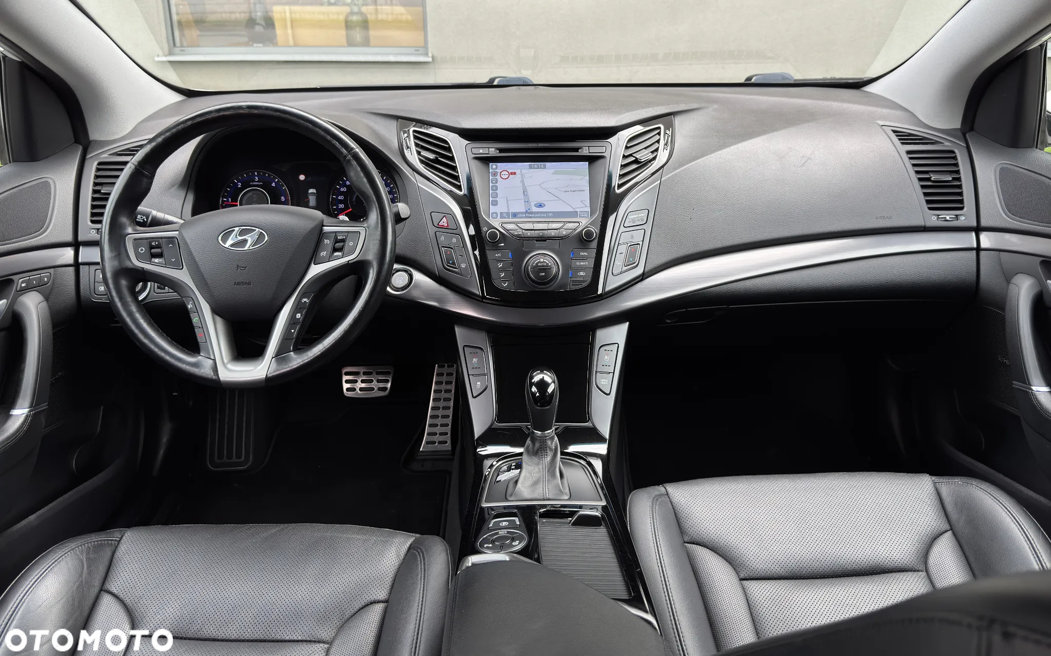 Hyundai i40 Kombi 1.7 CRDi DCT Premium - 33