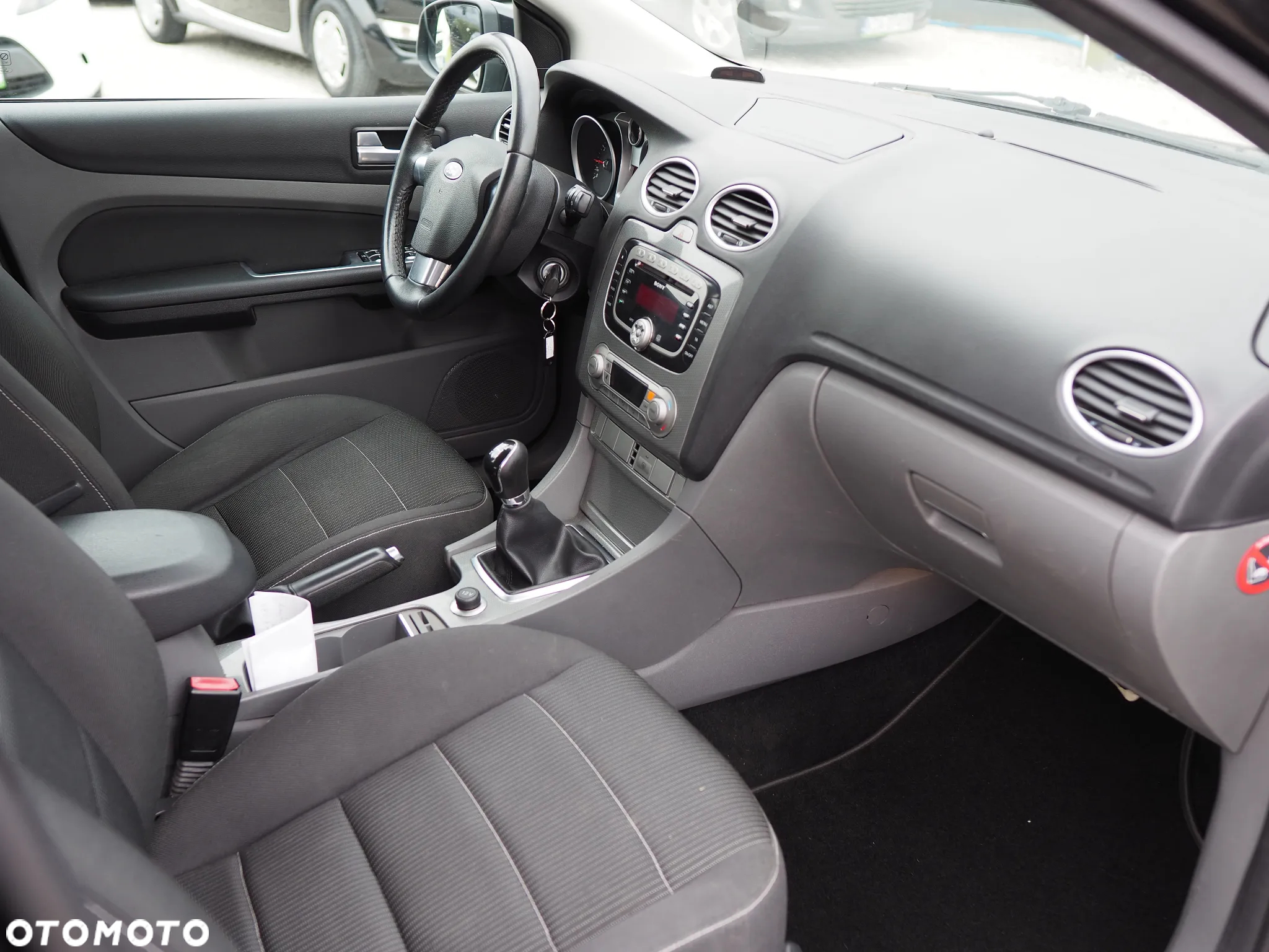 Ford Focus - 23