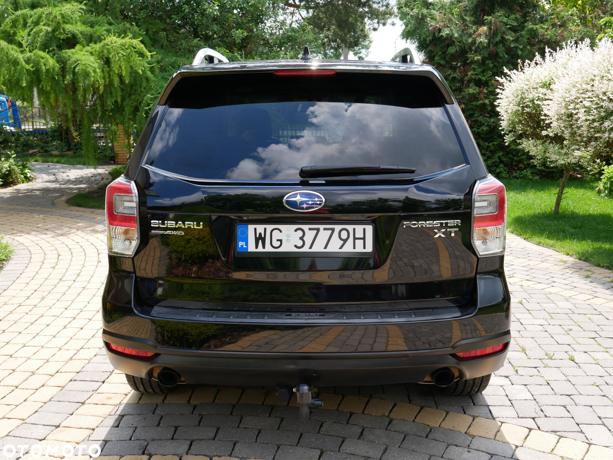 Subaru Forester 2.0 XT Platinum Lineartronic - 12