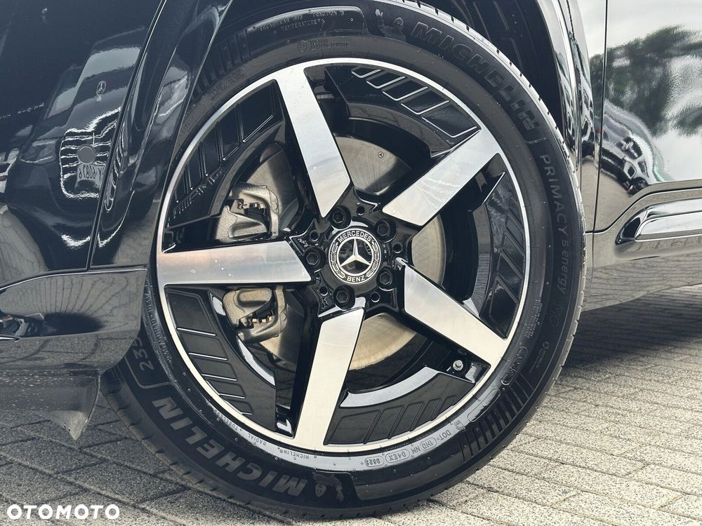 Mercedes-Benz GLB 200 mHEV 8G-eDCT - 14