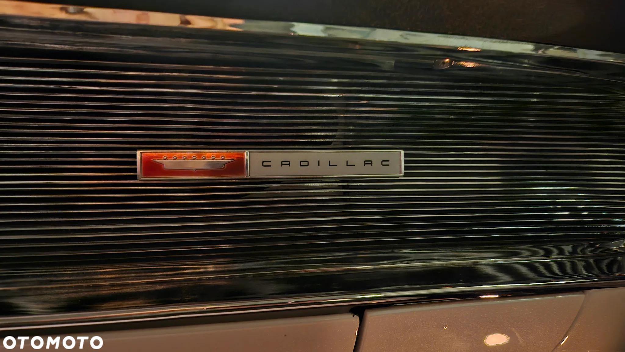 Cadillac Deville - 20