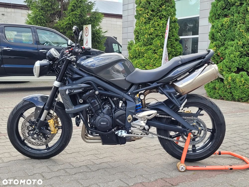 Triumph Street Triple - 3