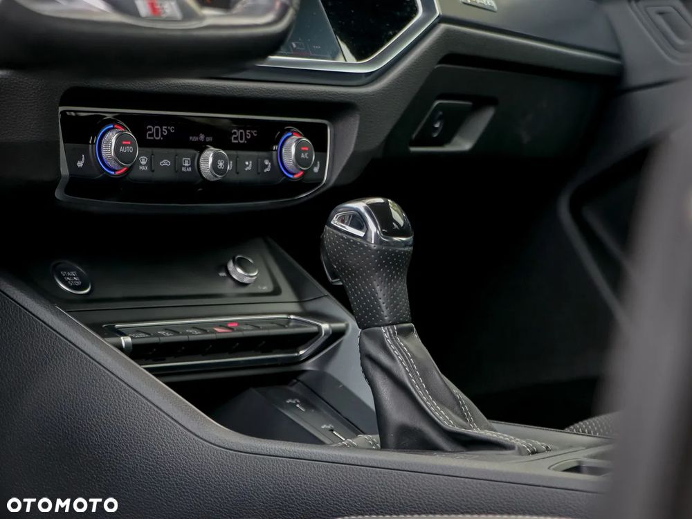 Audi Q3 40 TFSI Quattro S-Line S tronic - 20