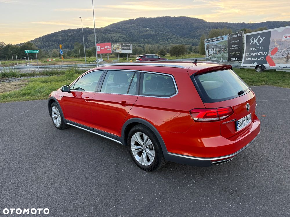 Volkswagen Passat Alltrack 2.0 TDI SCR 4Mot DSG - 10
