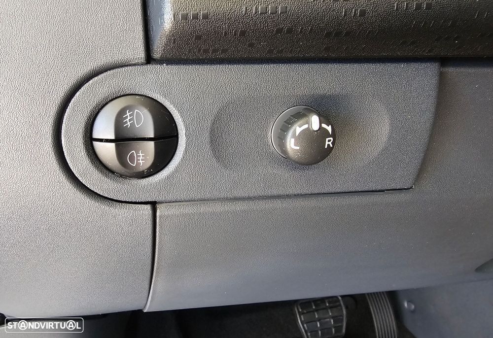 Mitsubishi Colt 1.3 Instyle CA - 12