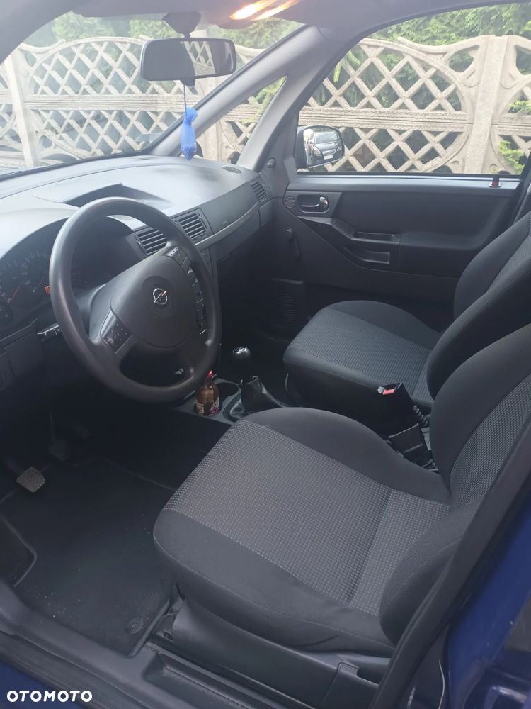 Opel Meriva - 10