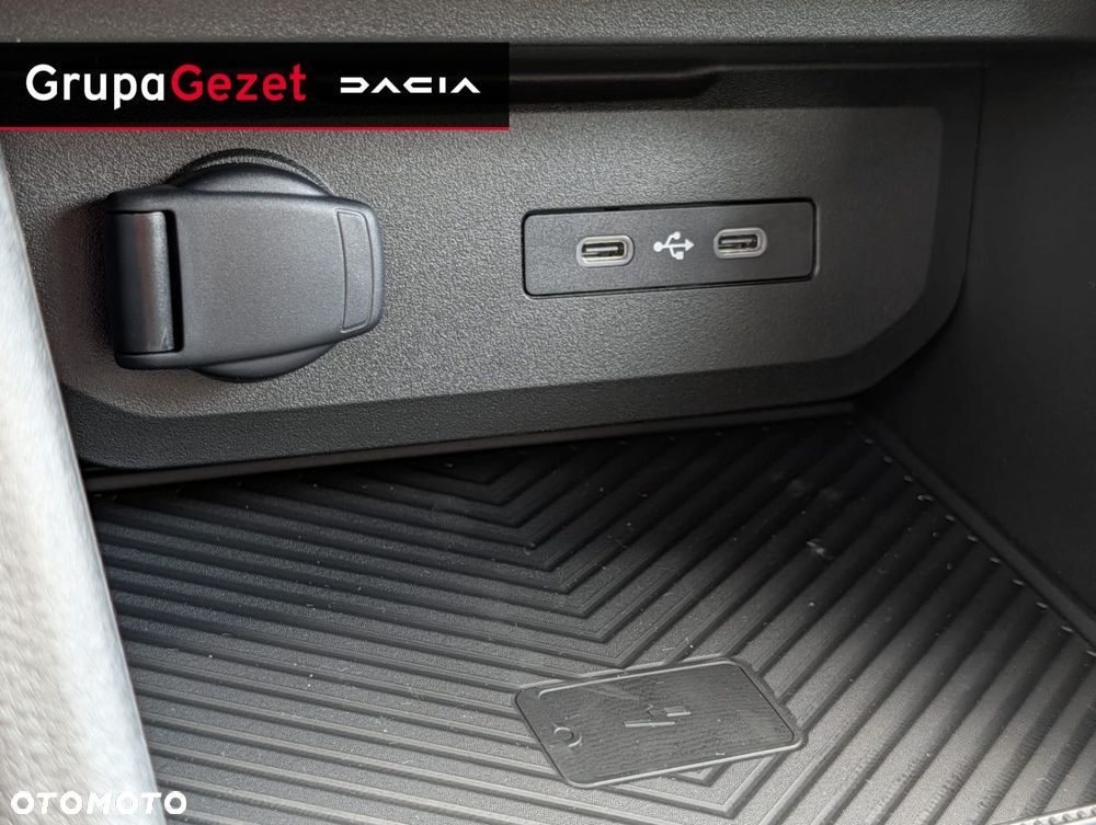Dacia Bigster - 32