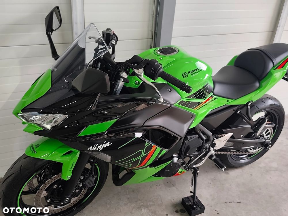 Kawasaki Ninja - 7