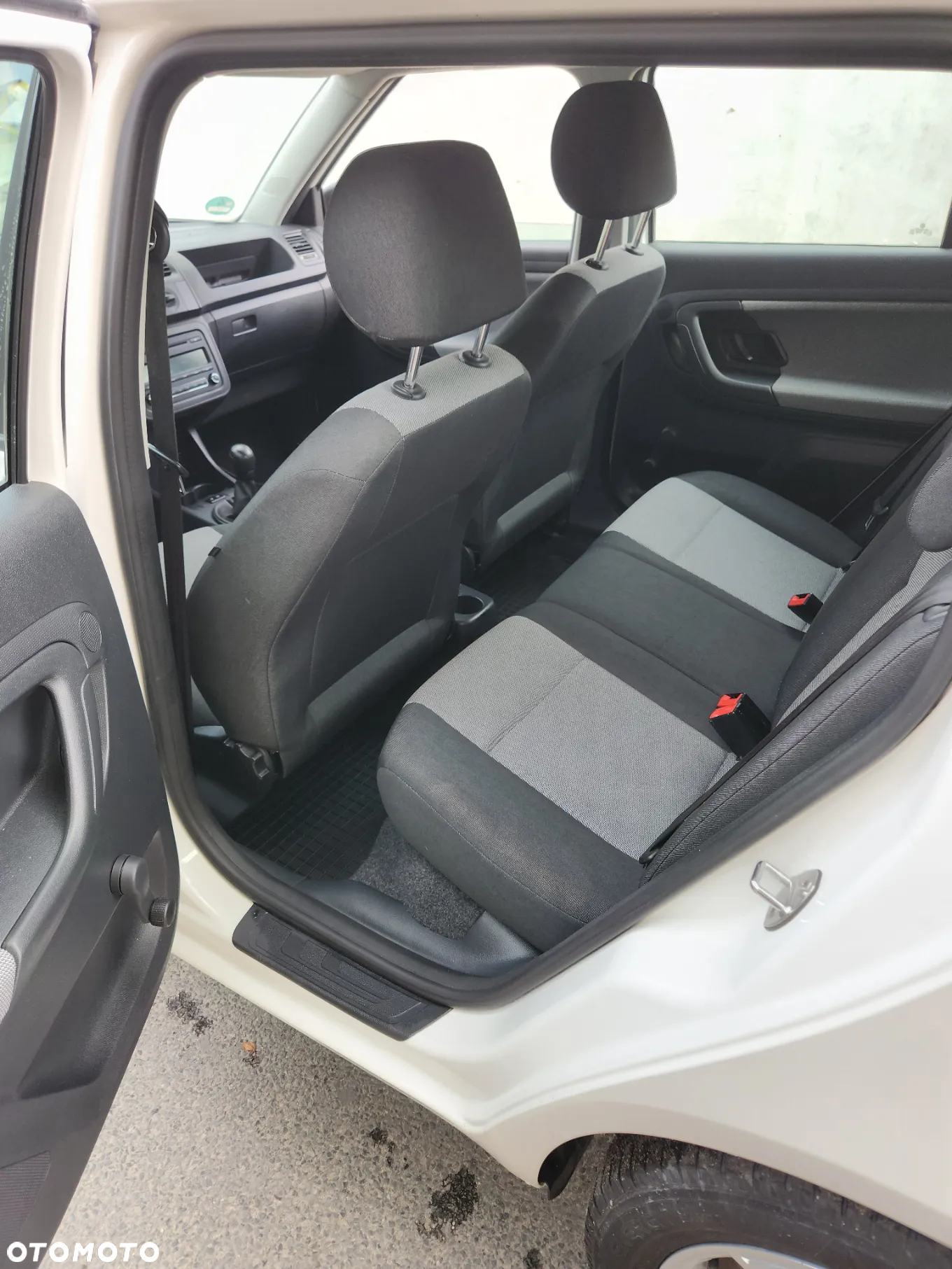 Skoda Fabia 1.4 16V Active - 11