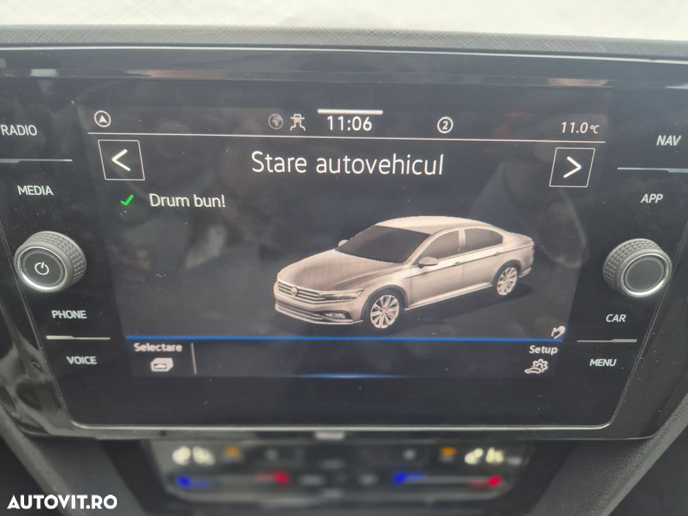 Volkswagen Passat 2.0 TDI DSG Comfortline - 23
