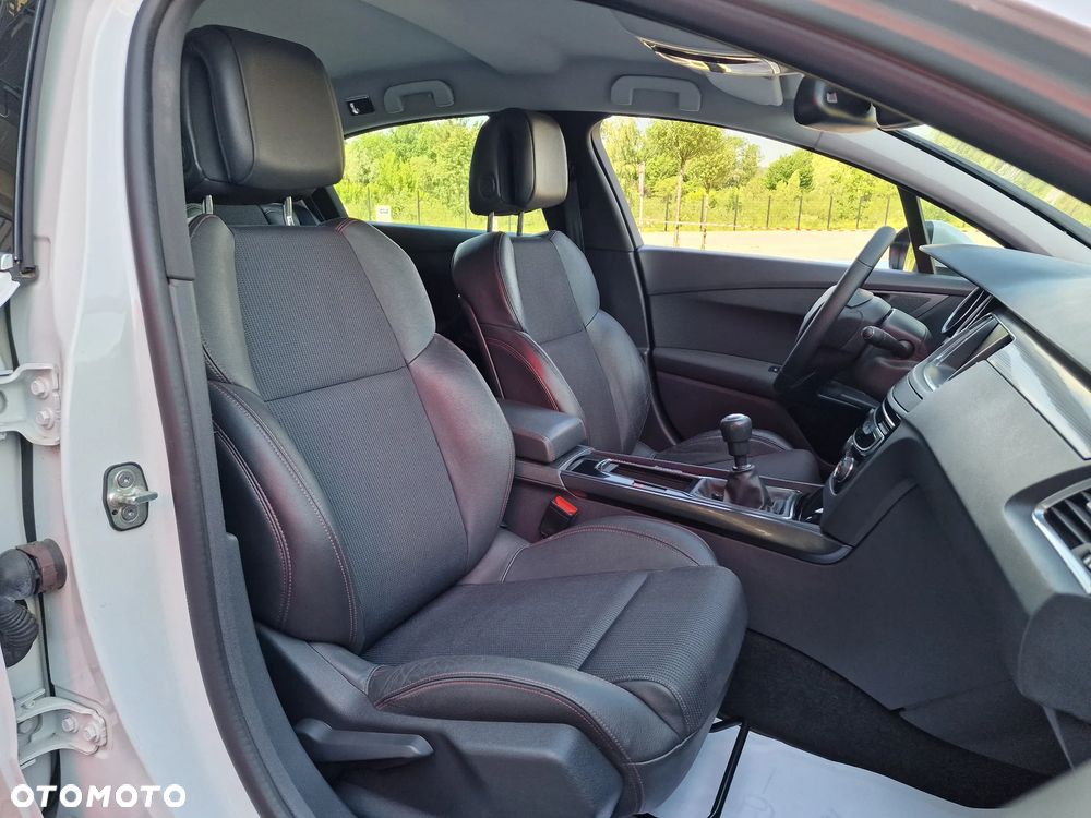 Peugeot 508 - 8