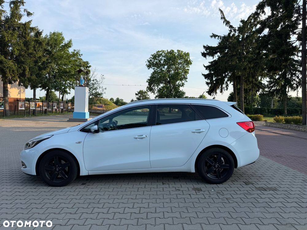 Kia Ceed - 3