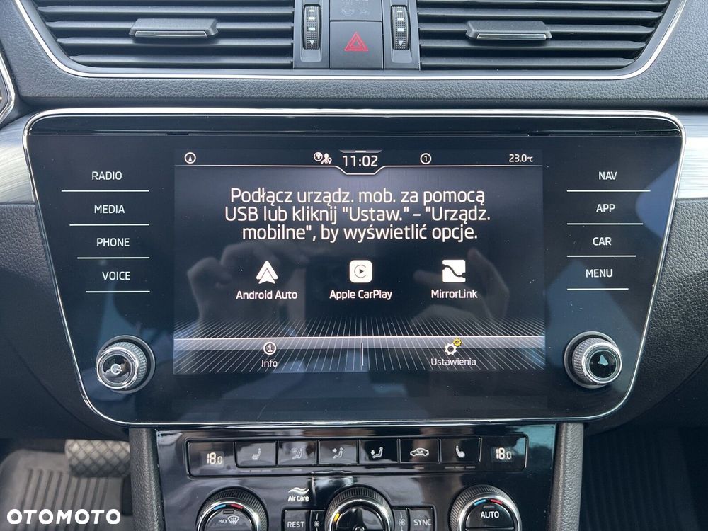 Skoda Superb 2.0 TDI SCR Ambition DSG - 10