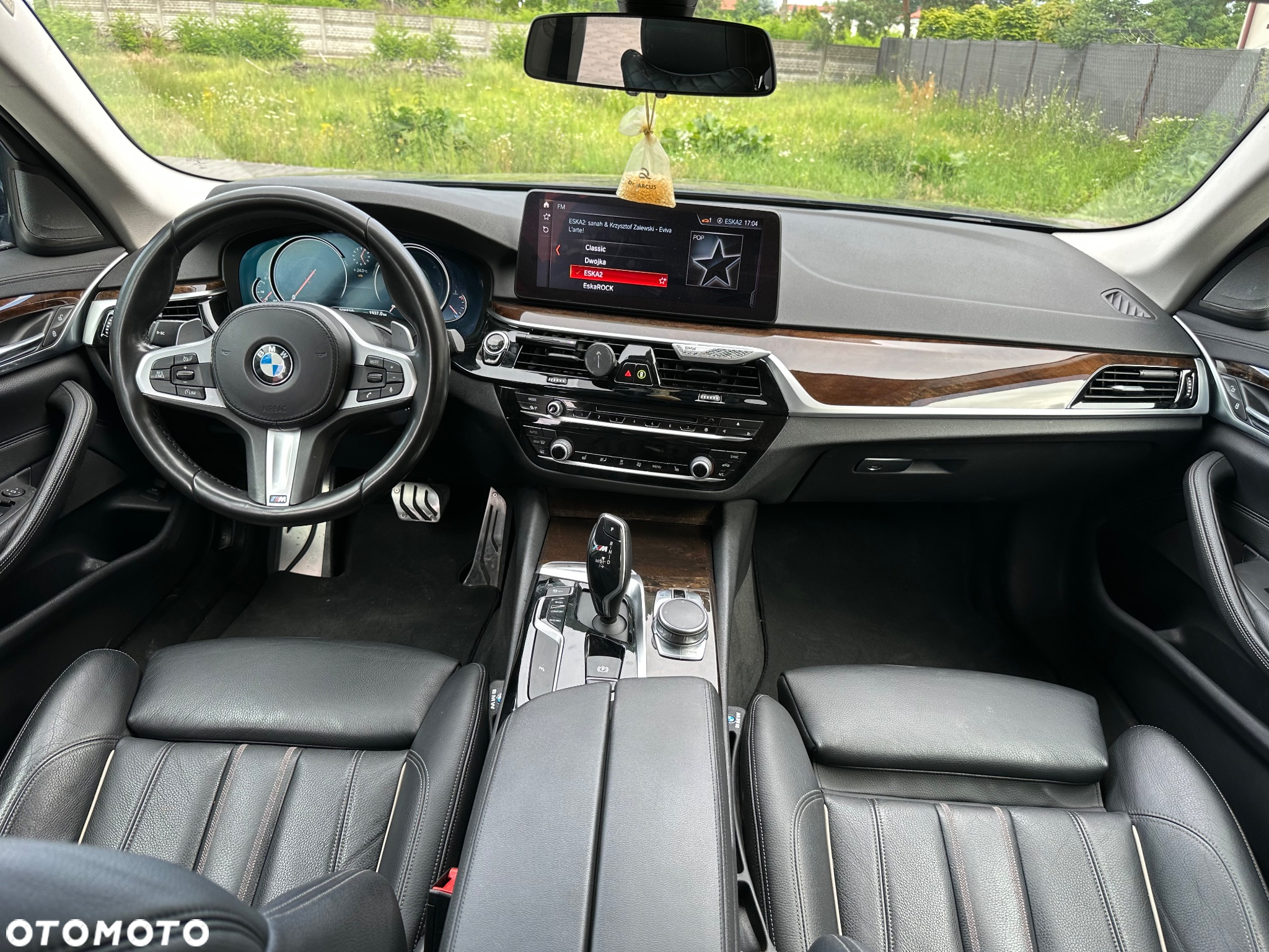 BMW Seria 5 530i Touring - 11