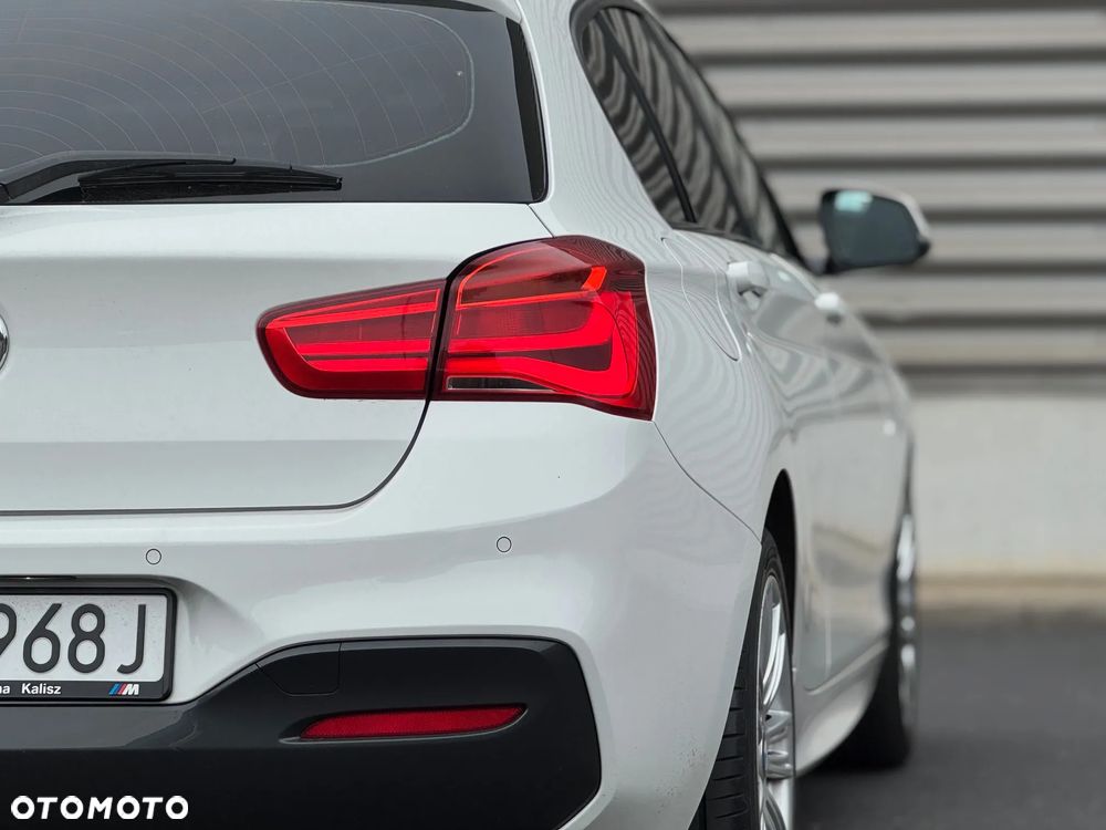 BMW Seria 1 118i Edition M Sport Shadow - 19
