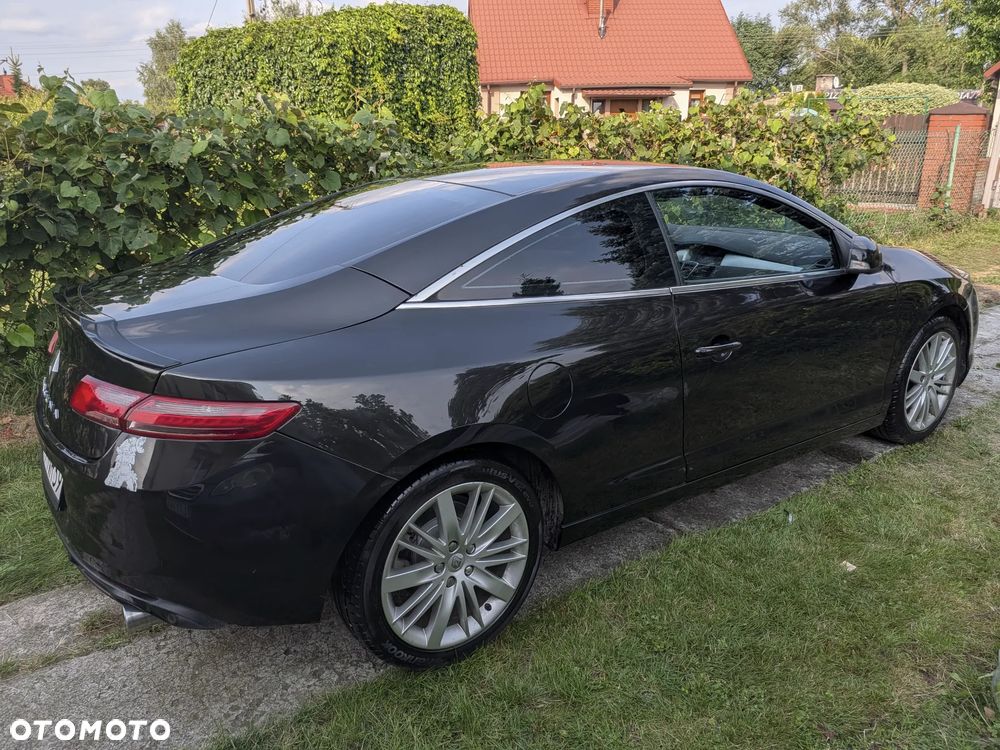 Renault Laguna dCi 180 FAP GT - 2