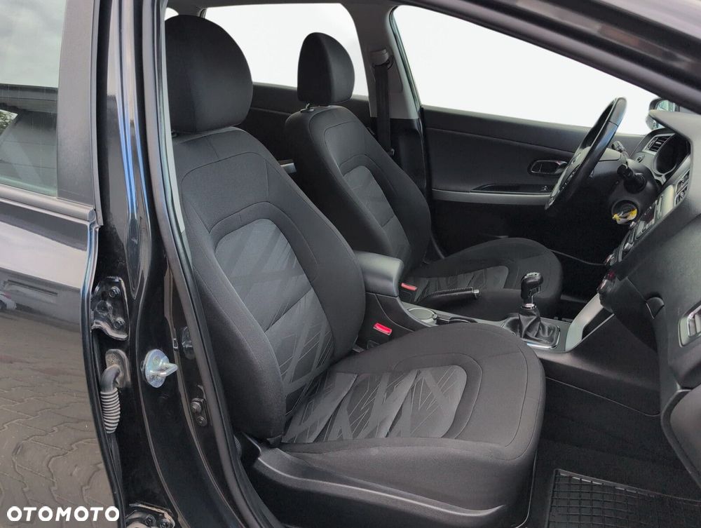 Kia Ceed 1.6 GDI M - 14