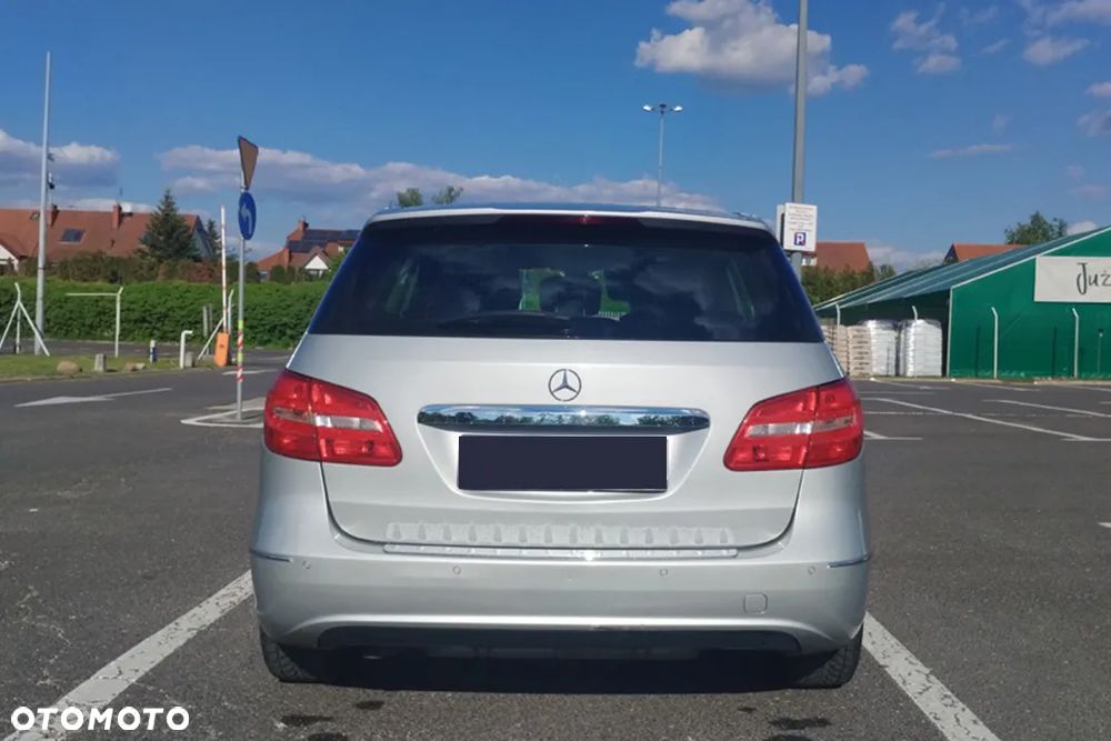 Mercedes-Benz Klasa B 180 CDI - 6