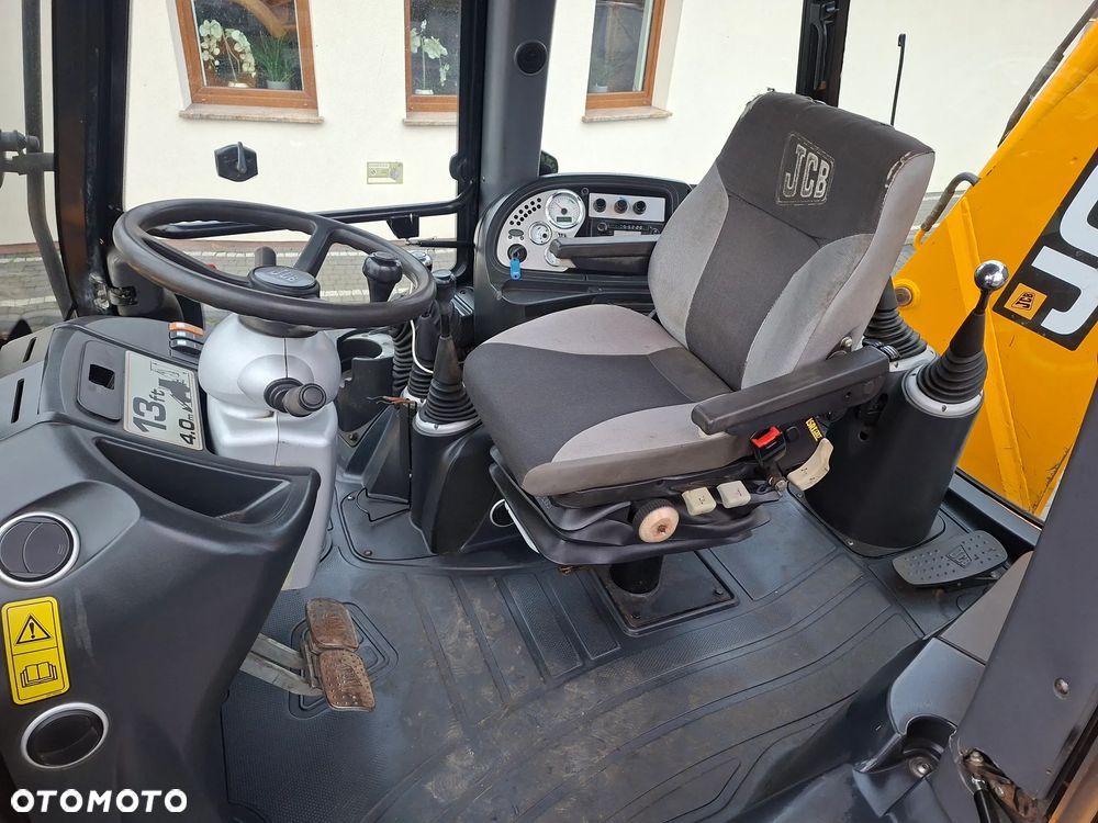 JCB JCB 4CX / Koparko Ładowarka / - 2