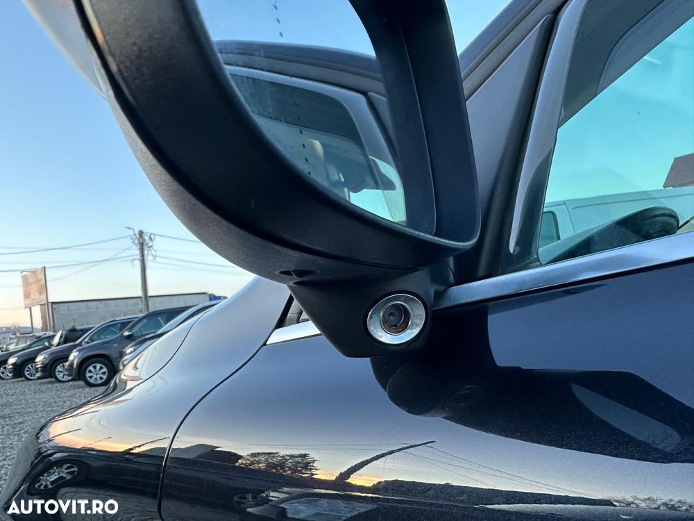 Volvo XC 60 D5 AWD Aut. Summum - 13