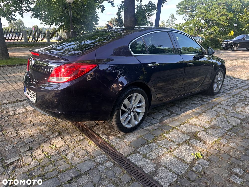Opel Insignia 2.0 CDTI Cosmo - 3