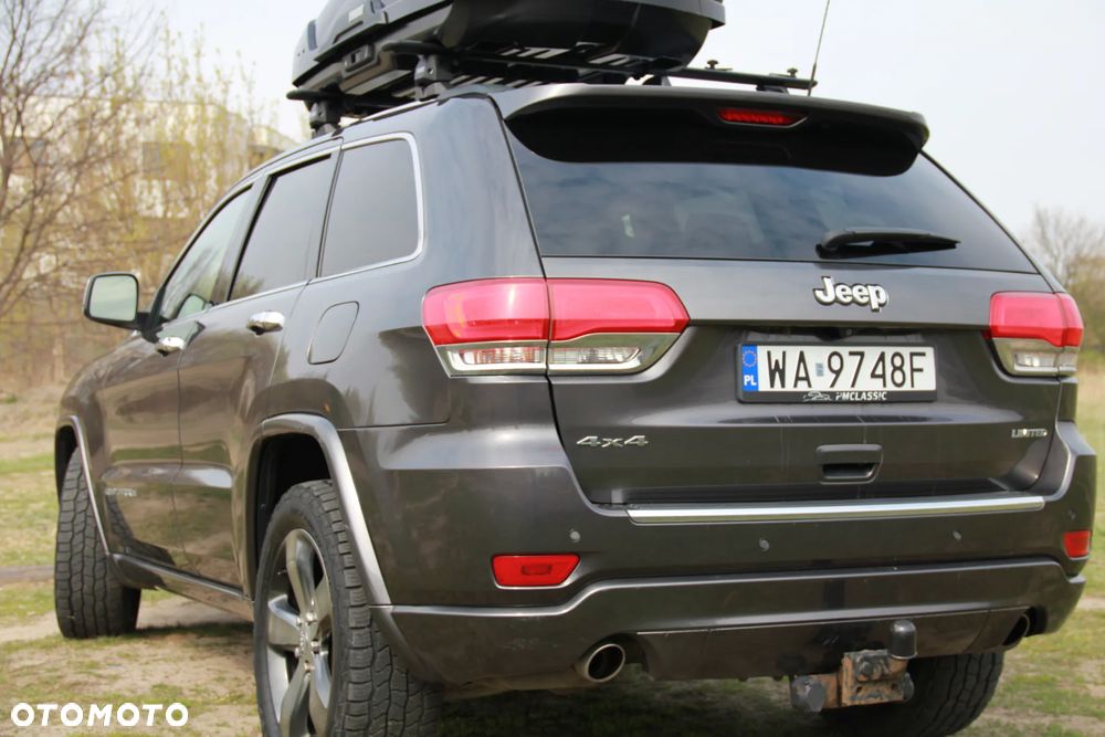 Jeep Grand Cherokee - 16
