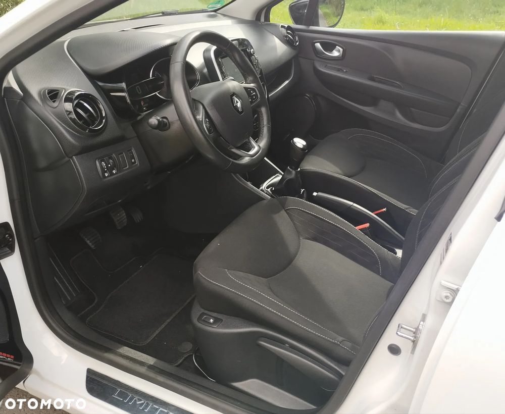 Renault Clio 0.9 TCe Limited - 16