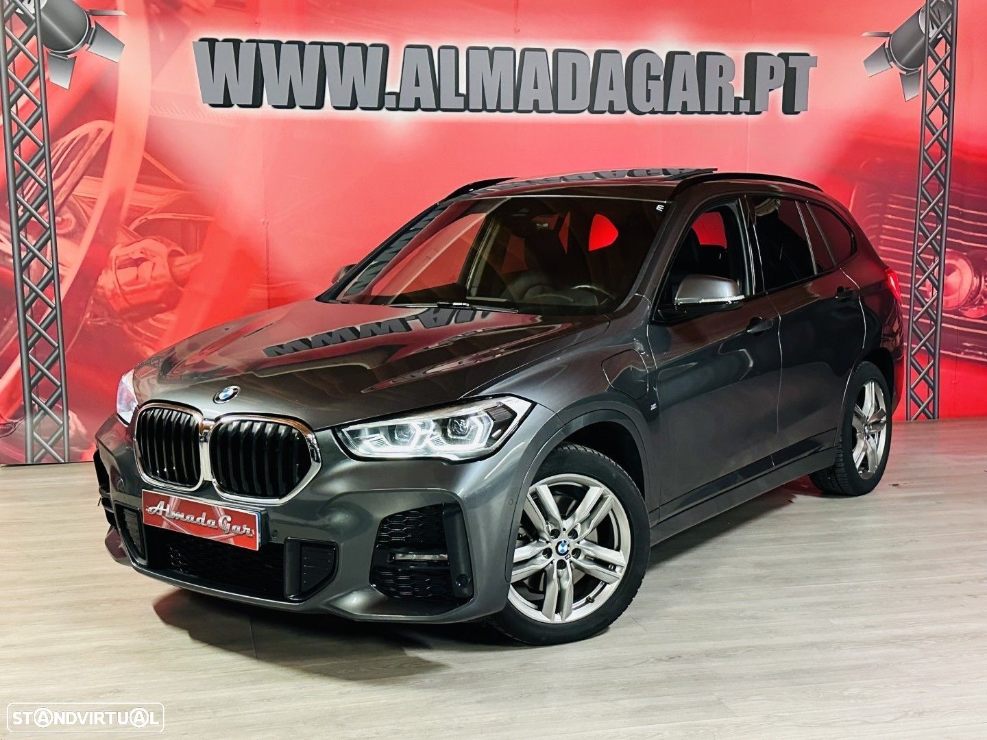 BMW X1 25 e xDrive Pack M - 1