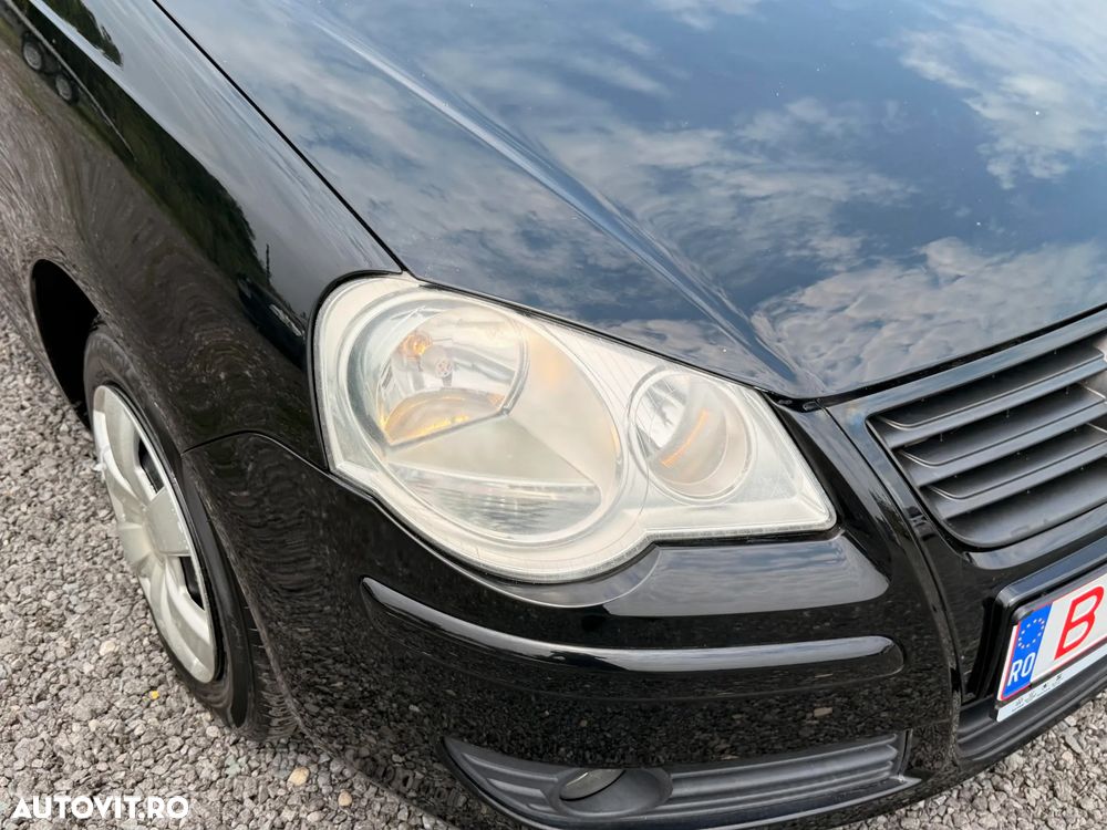 Volkswagen Polo 1.2 Attractive - 24