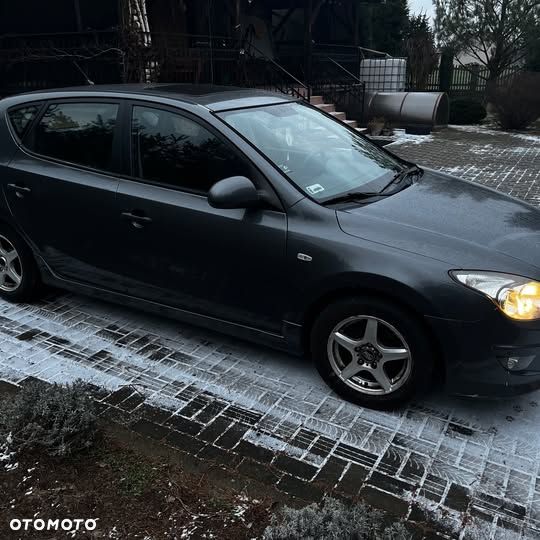 Hyundai i30 1.4 Classic - 6