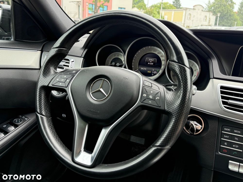 Mercedes-Benz Klasa E 250 7G-TRONIC Avantgarde - 23