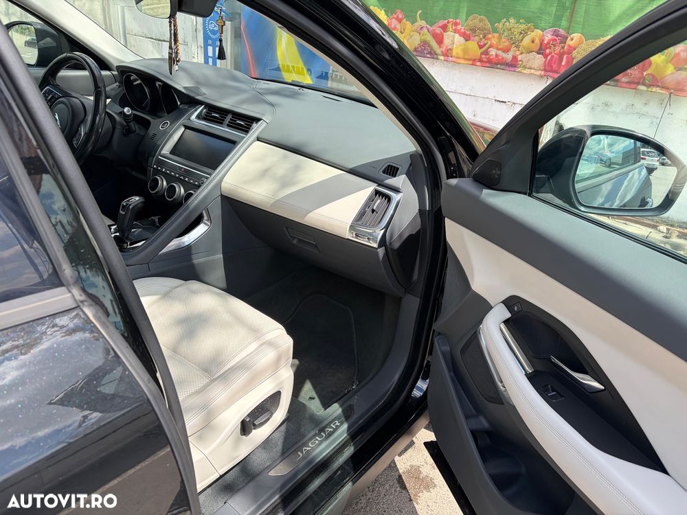 Jaguar E-Pace D150 AWD Aut. HSE - 13