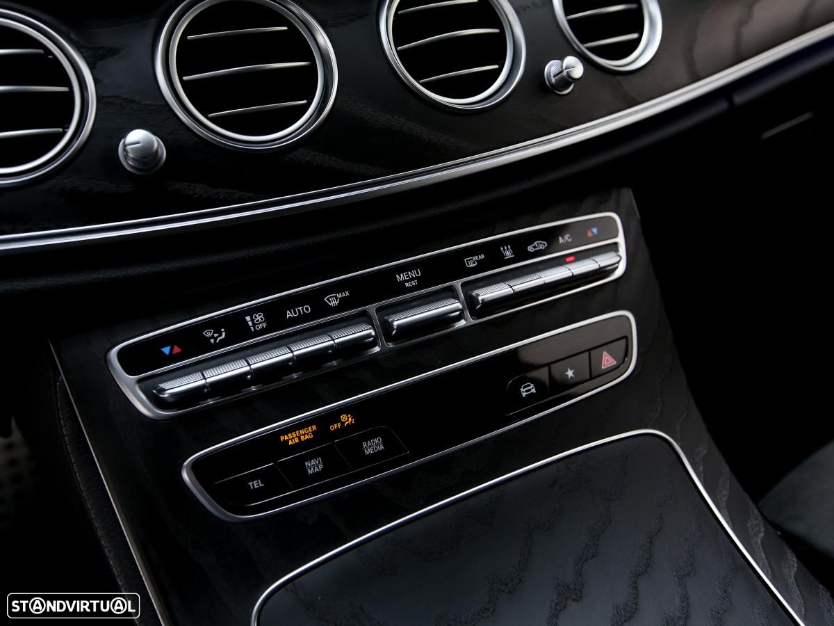 Mercedes-Benz E 300 de AMG Line - 19
