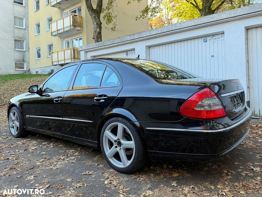 Mercedes-Benz E 220 CDI - 3