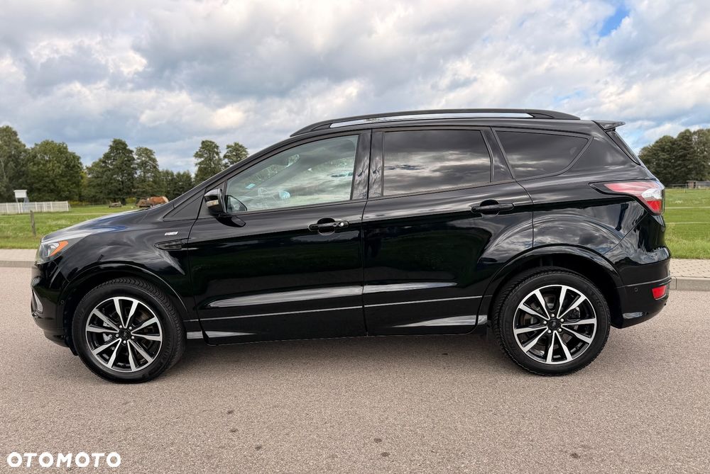 Ford Kuga 2.0 TDCi 4x2 ST-Line - 4