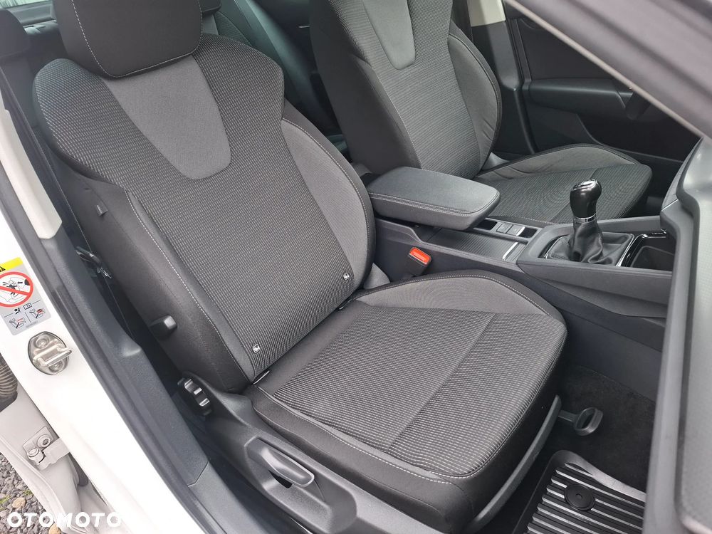 Skoda Octavia 1.0 TSI Ambition - 4