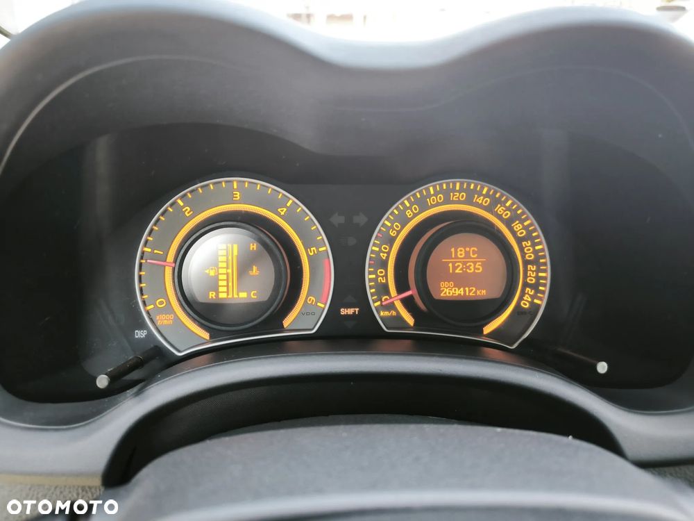 Toyota Corolla - 11