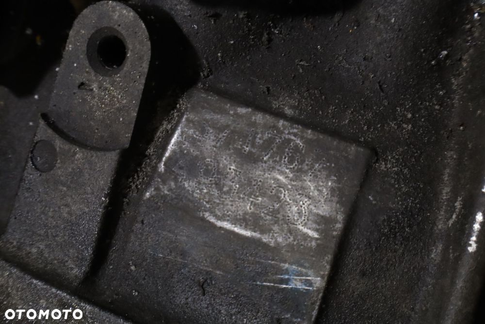 SKRZYNIA BIEGÓW 5 BIEGOWA HYUNDAI I30 I 1.6CRDI - 6