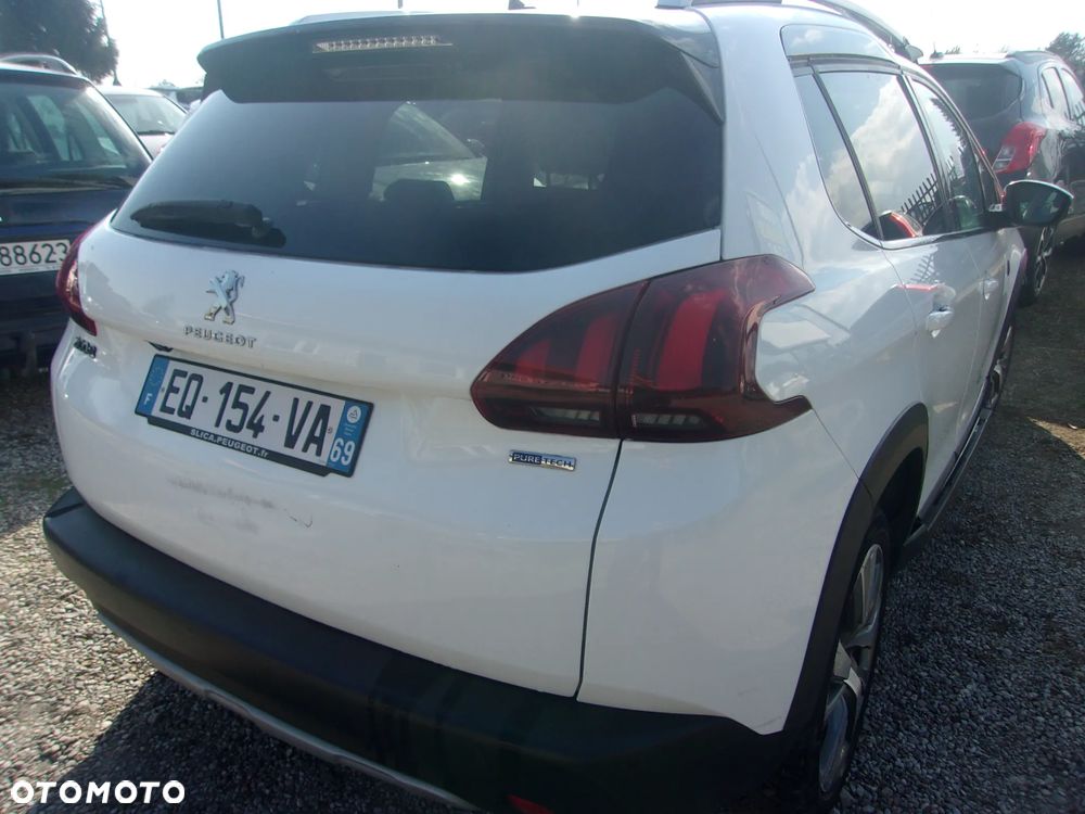 Peugeot 2008 PureTech 110 Stop&Start EAT6 Crossway - 3