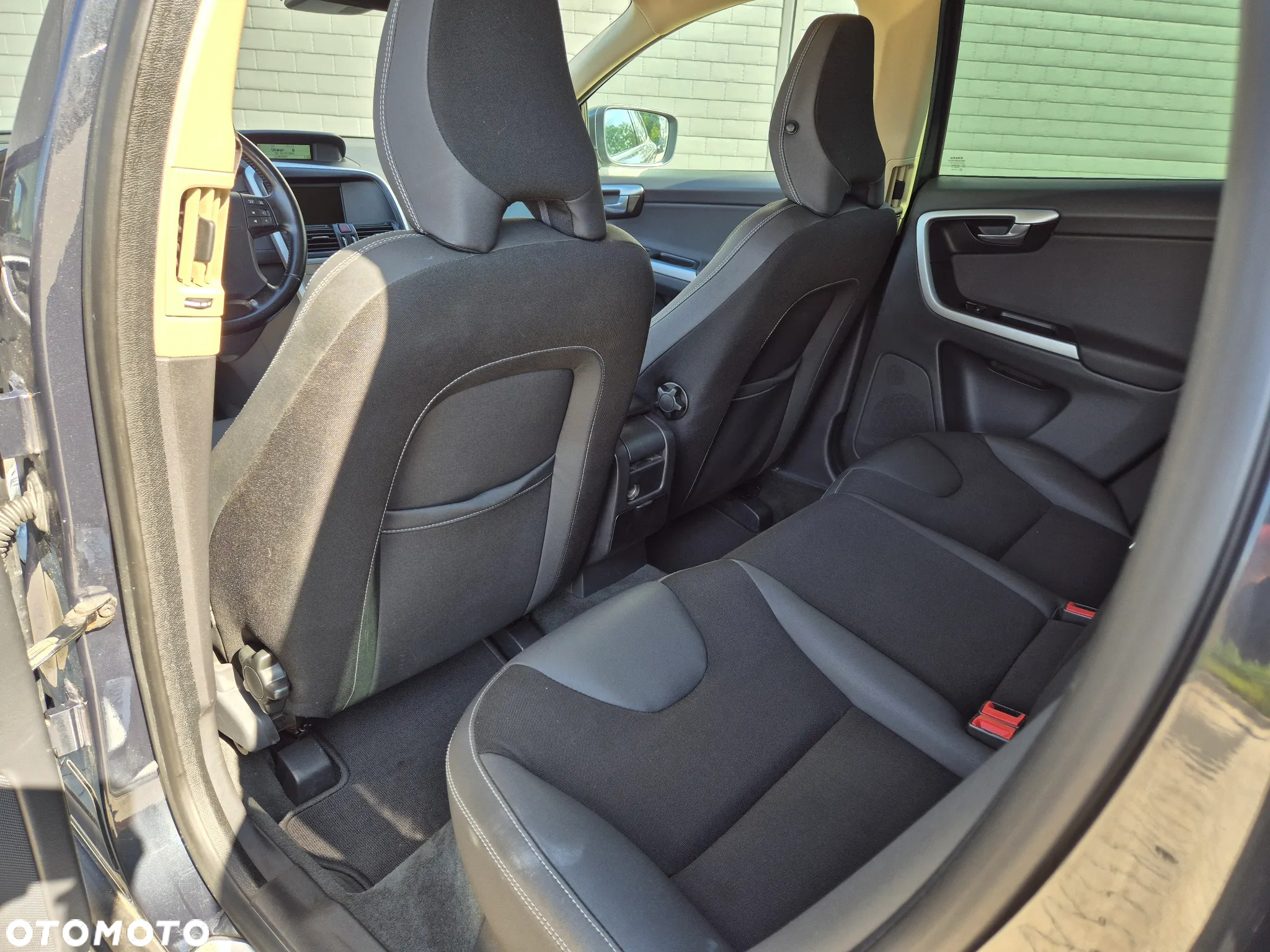 Volvo XC 60 D5 AWD - 20