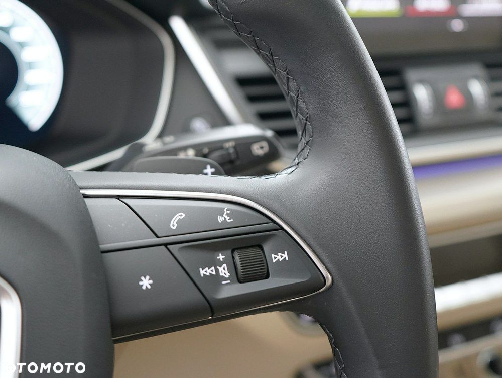 Audi Q5 Sportback - 24