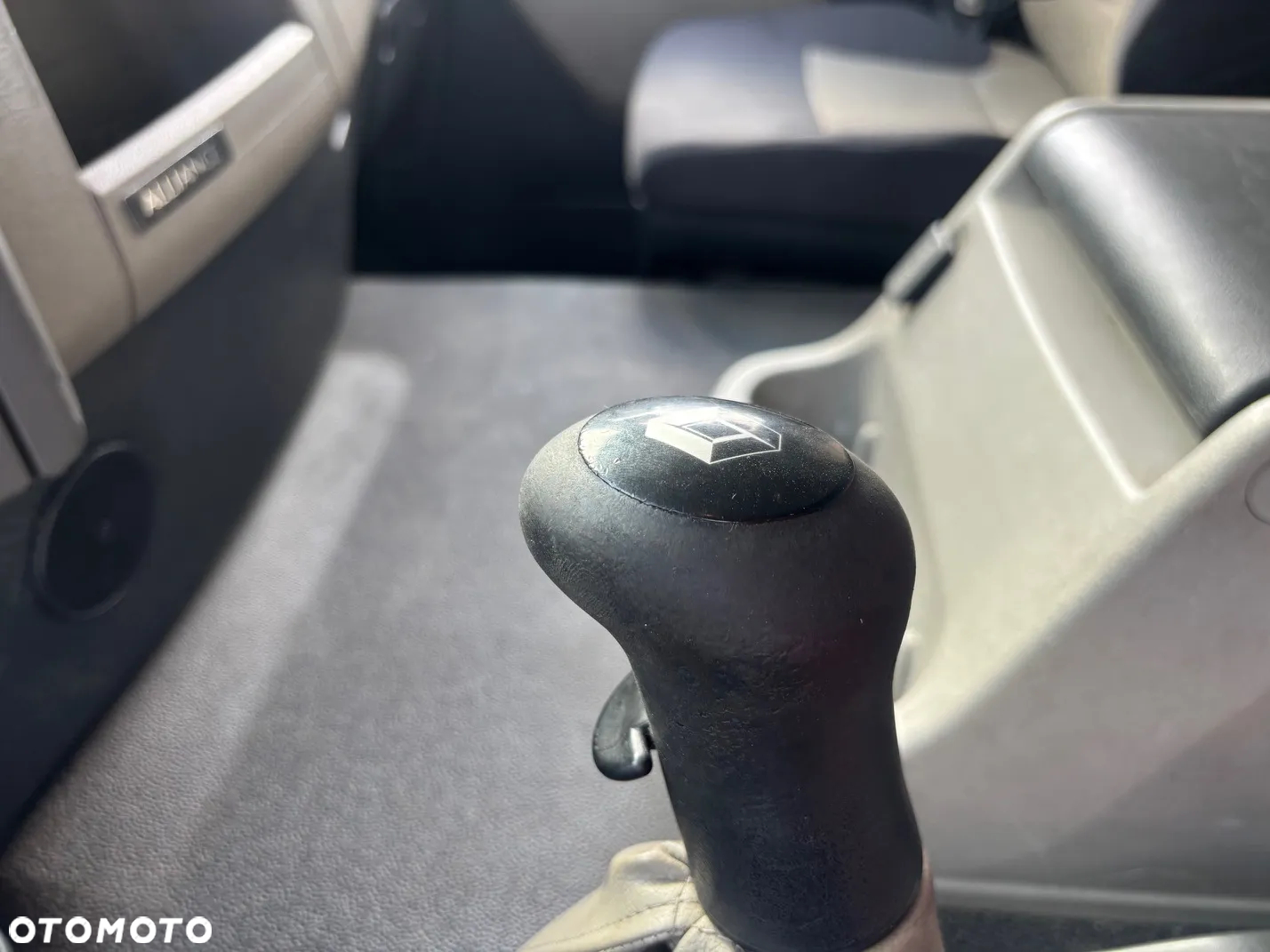 Renault PREMIUM P 340 26 T - 11