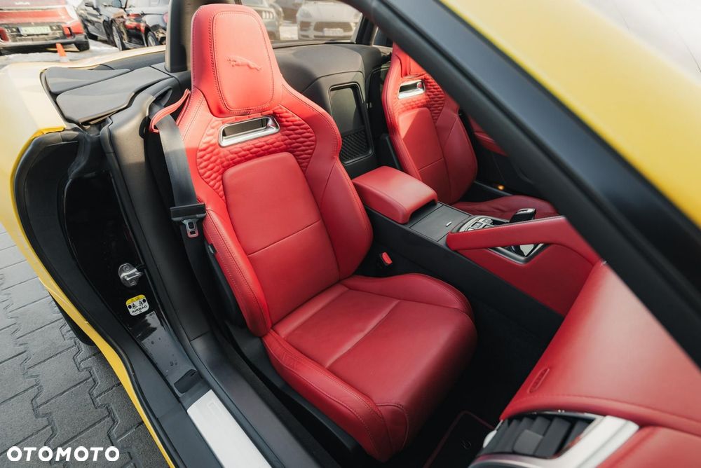 Jaguar F-Type 2.0 Turbo First Edition - 15