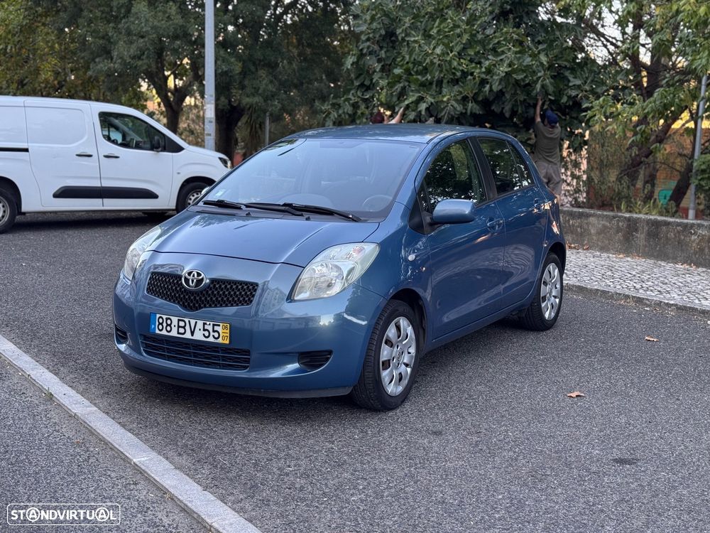 Toyota Yaris 1.0 VVT-i Sol - 5