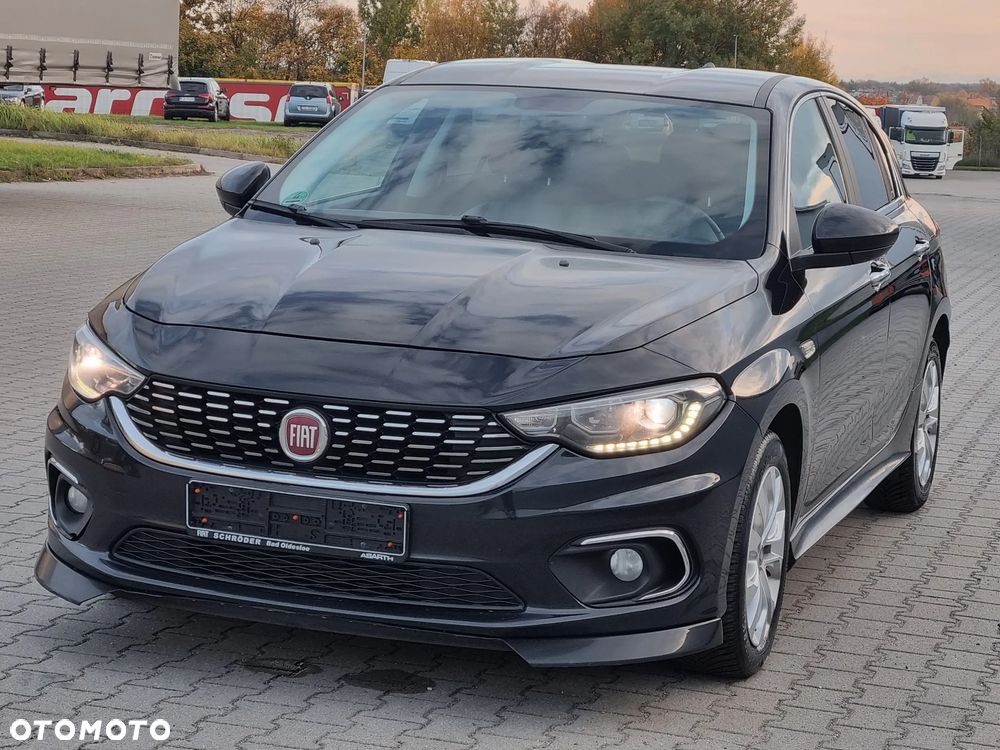 Fiat Tipo 1.6 MultiJet 16v Sport - 16