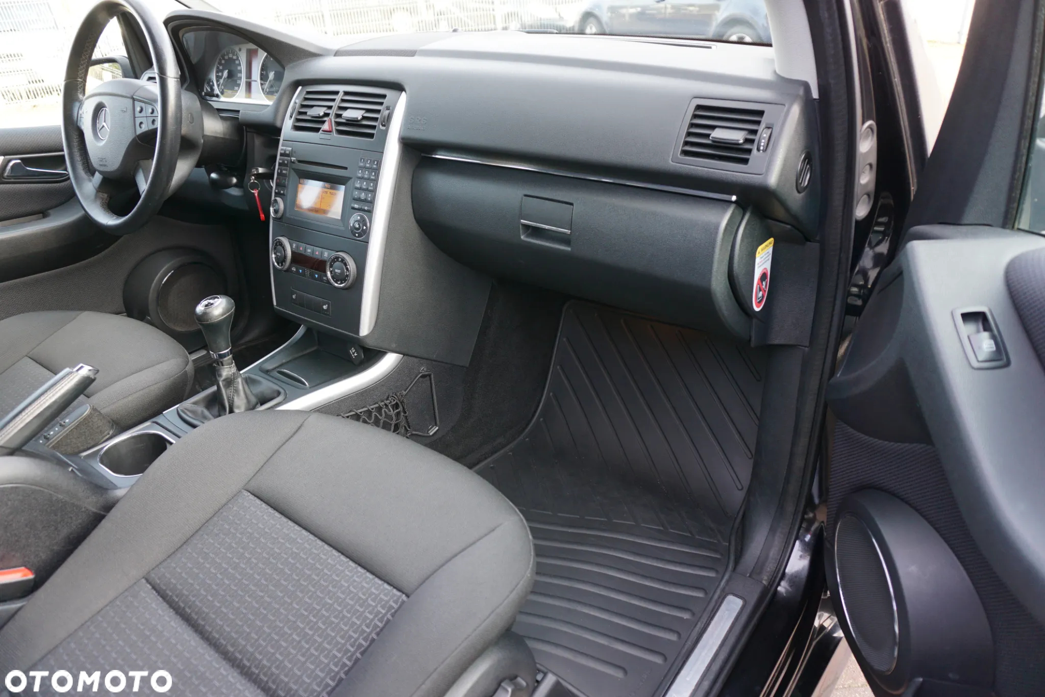 Mercedes-Benz Klasa B 200 CDI EU5 - 15