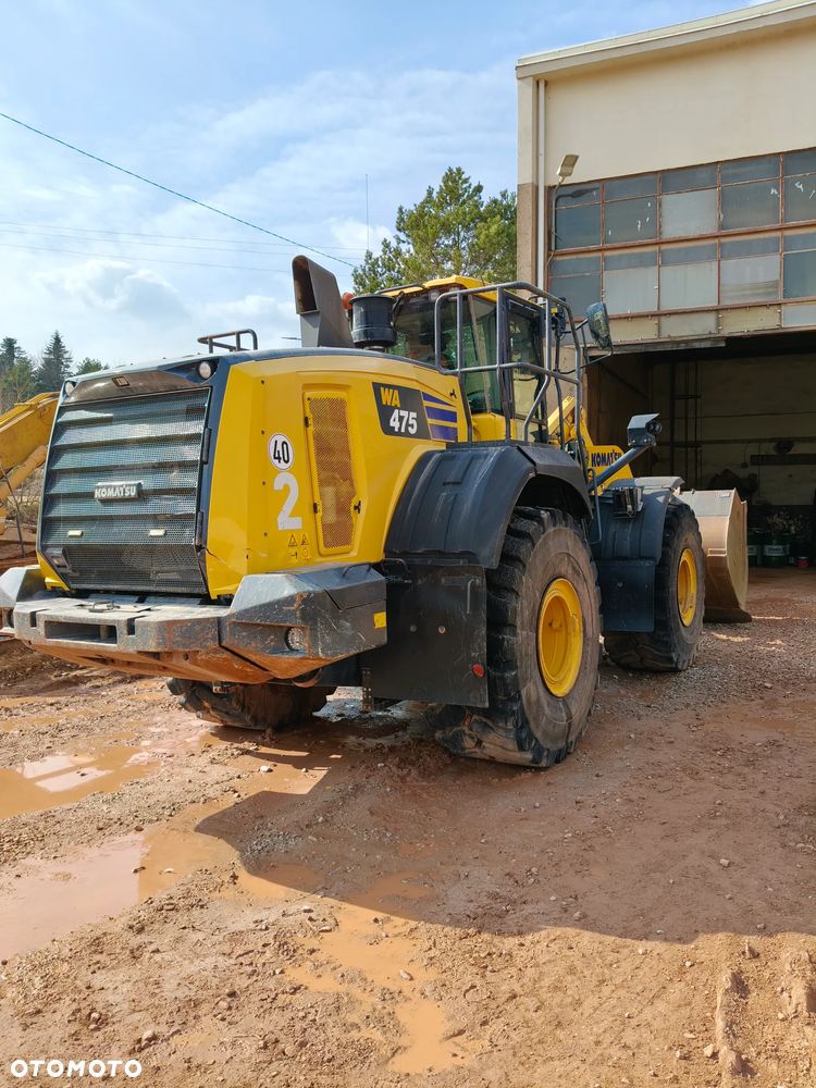 Komatsu WA475-10E0 2 - 4