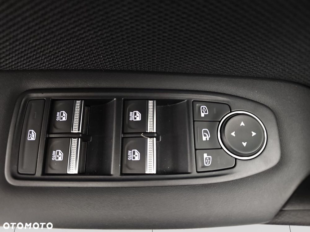 Renault Symbioz 1.6 E-Tech Full Hybrid 145 Iconic - 11